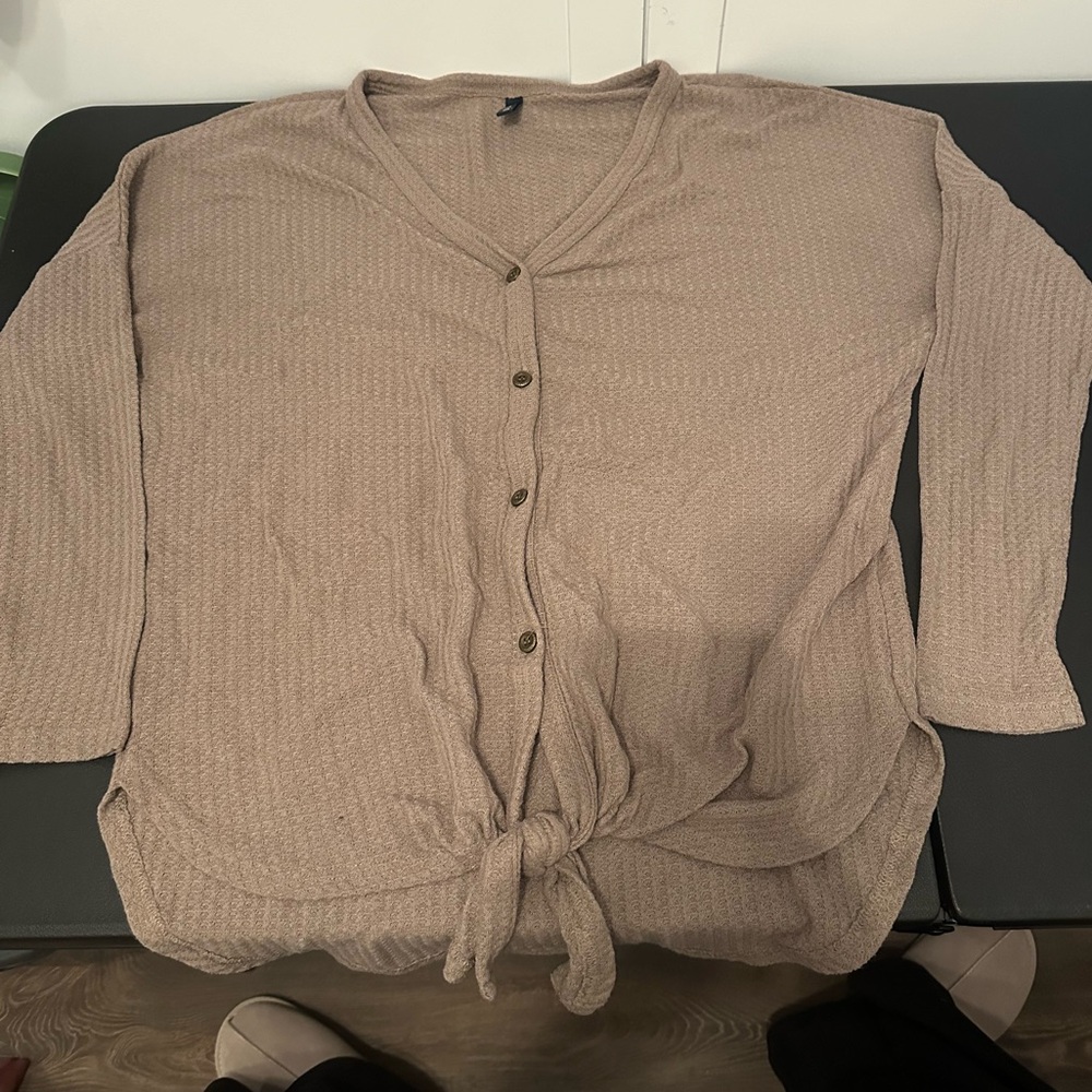 3/4 Length Sleeve Shirt